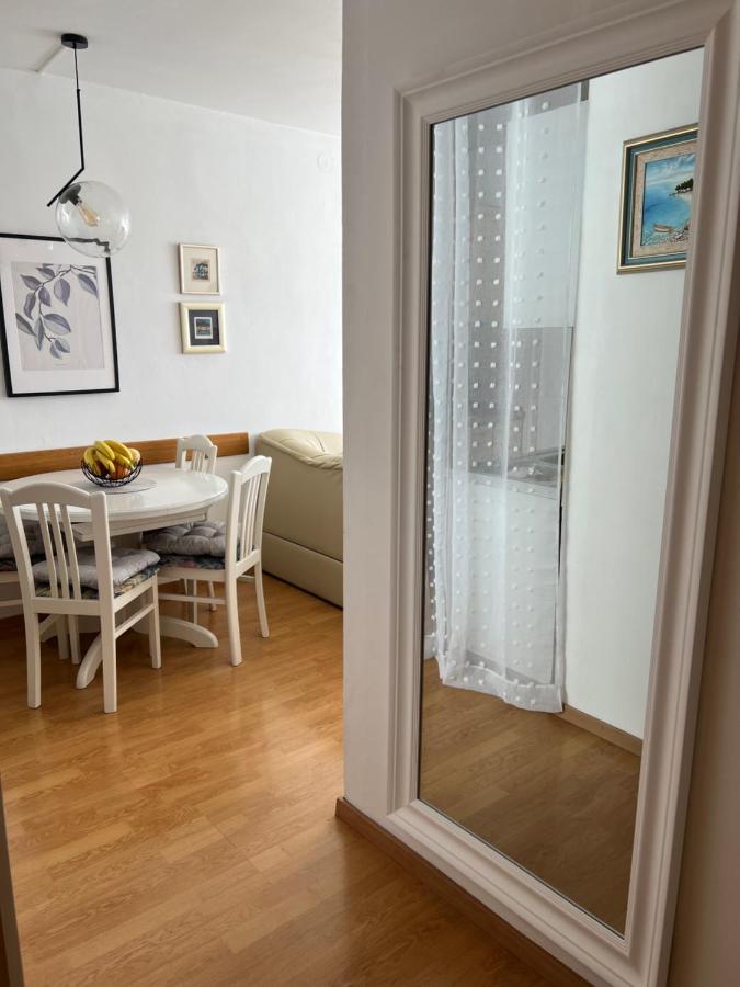 City Center Apartment Twiggy Makarska Exterior photo