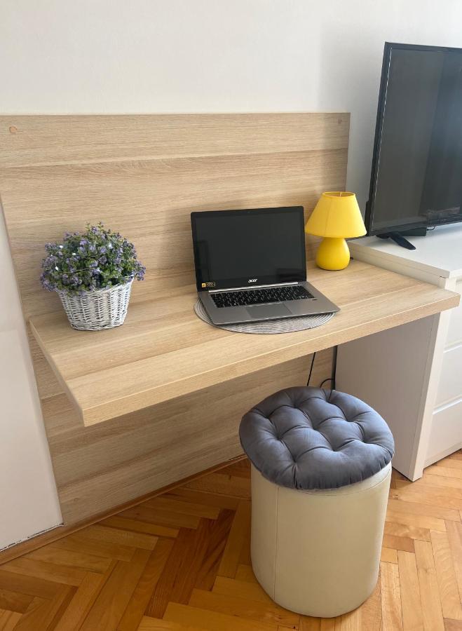 City Center Apartment Twiggy Makarska Exterior photo